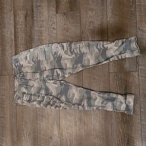 Abercrombie kids camo girls pants